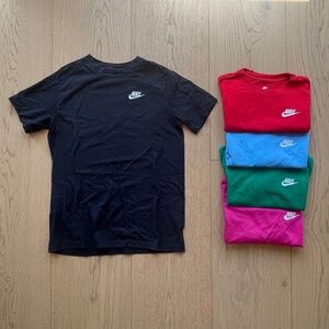 Boys Nike Sportwear Club Tees (Lot of 5)